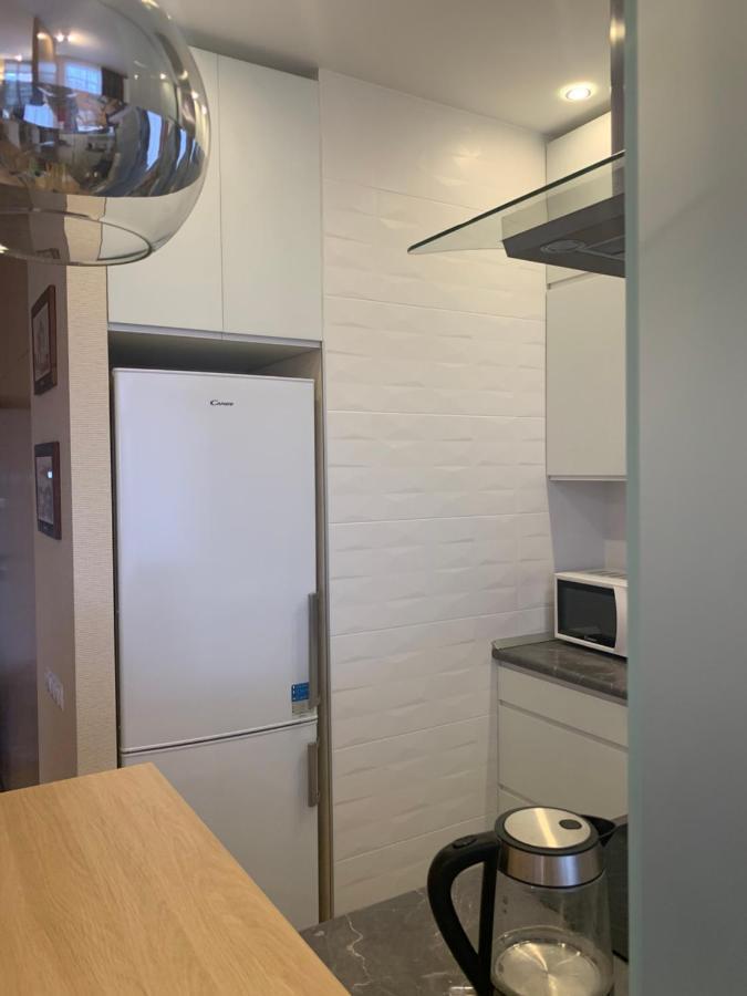 Comfortable Apartments French Quarter Акумулятори Світло Інтернет Завжди Kiev Bagian luar foto